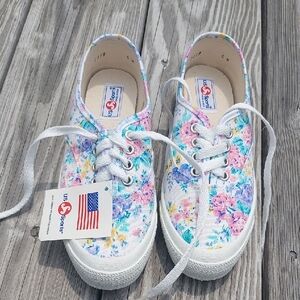 🩵2/$40 Or 4/$45 US Sports NWT Size 6M Floral Sneakers